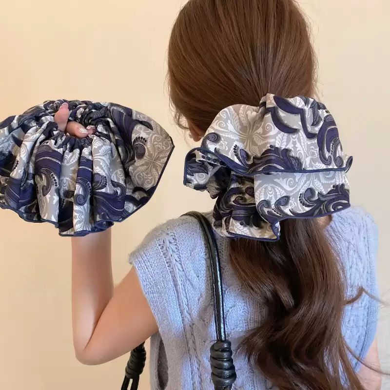 Travel Accessories High End - 1pc Autumn and winter high-end totem