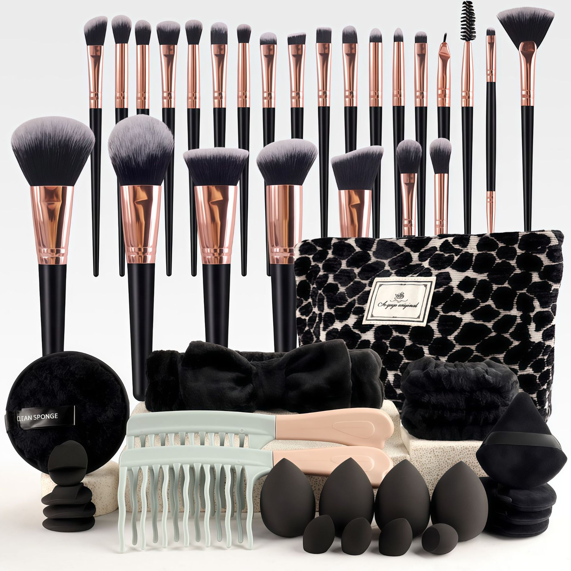 Makeup Brush Set Chic Fragranc - đánh giá và giá Travel Accessories Kit Bag