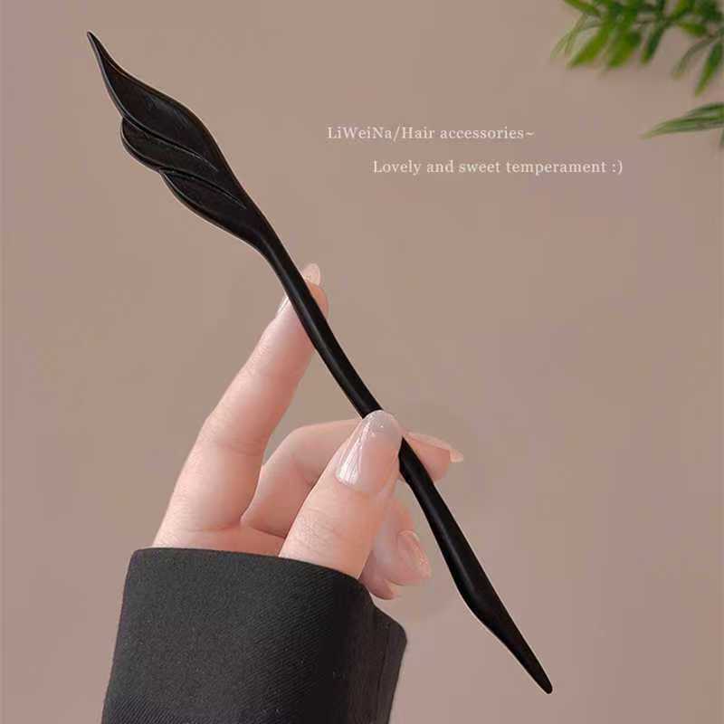 Wooden Hairp Exquisite Carving - đánh giá và giá Travel Accessories High End